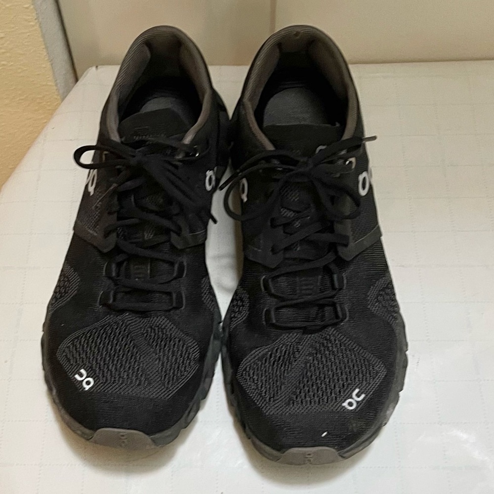 On Cloud Cloudtec Running Shoes - image 4